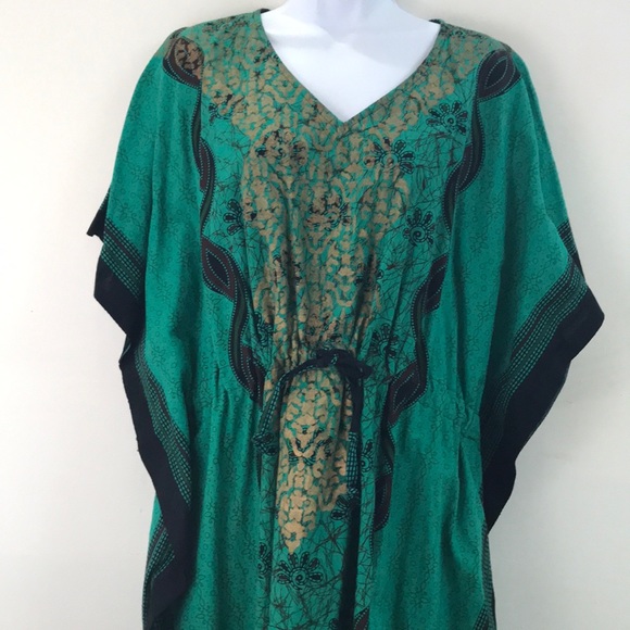 J.Gee Dresses & Skirts - Emerald green kimono style maxi dress